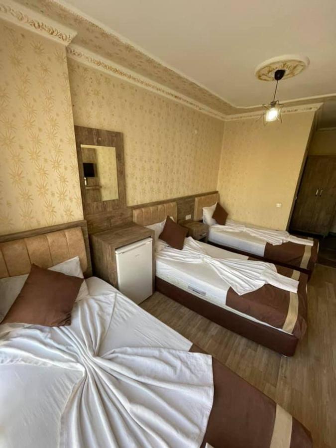 Oezguer Hotel Antalya Ngoại thất bức ảnh