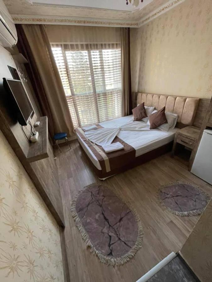 Oezguer Hotel Antalya Ngoại thất bức ảnh