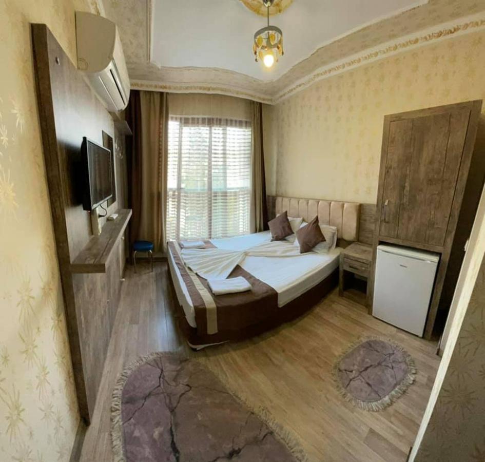 Oezguer Hotel Antalya Ngoại thất bức ảnh