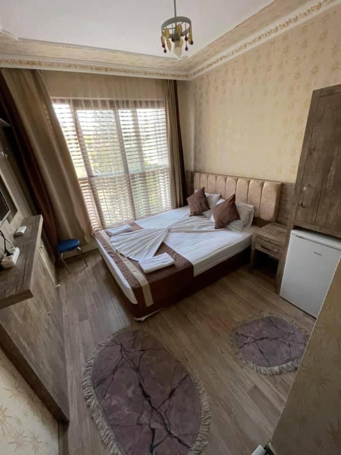 Oezguer Hotel Antalya Ngoại thất bức ảnh