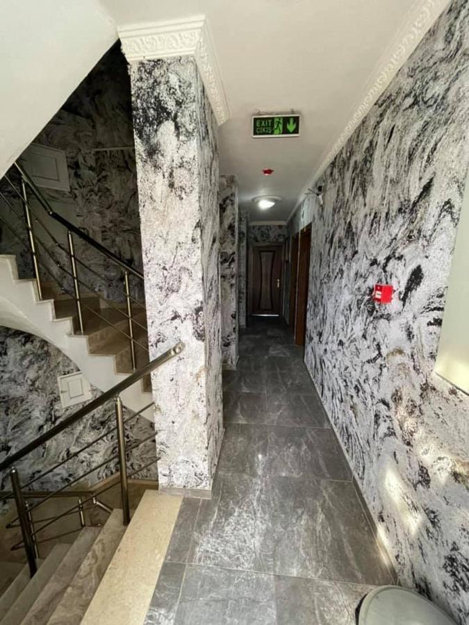 Oezguer Hotel Antalya Ngoại thất bức ảnh